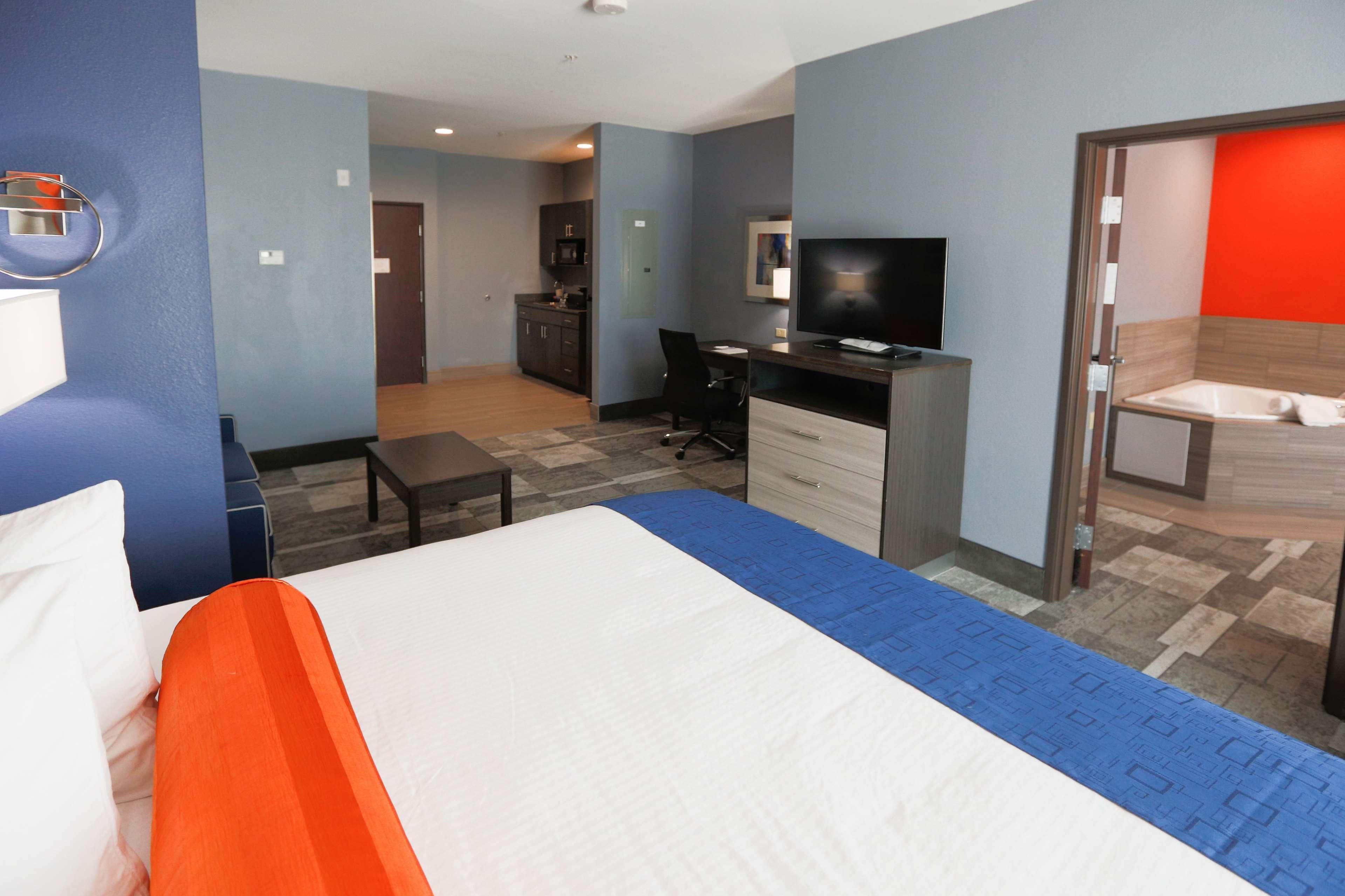 Best Western Plus Wewoka Inn & Suites Εξωτερικό φωτογραφία